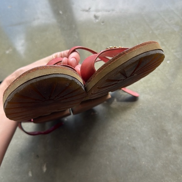 Chanel CC Logo Gladiator Sandals - Picture 11 of 13